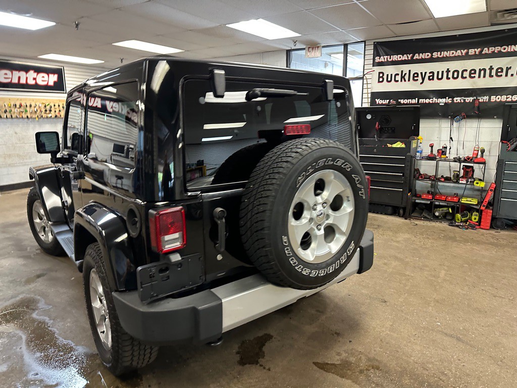 2014 Jeep Wrangler Image 27