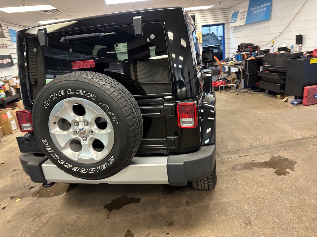2014 Jeep Wrangler Image 31