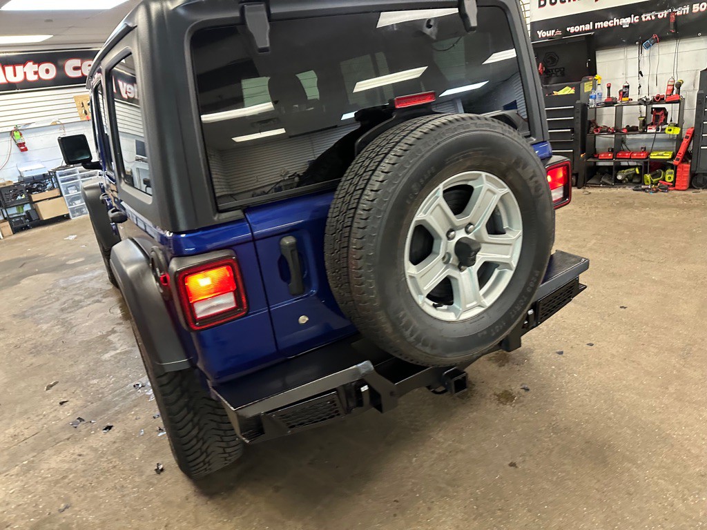 2018 Jeep Wrangler Unlimited Image 16