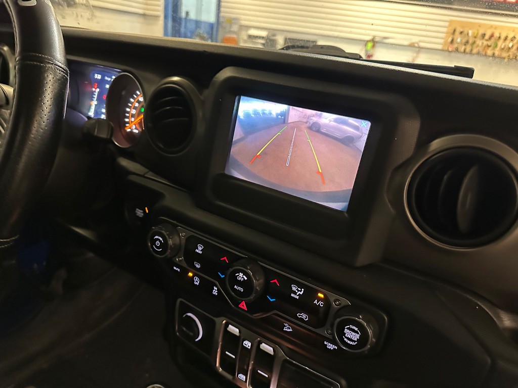 2018 Jeep Wrangler Unlimited Image 36