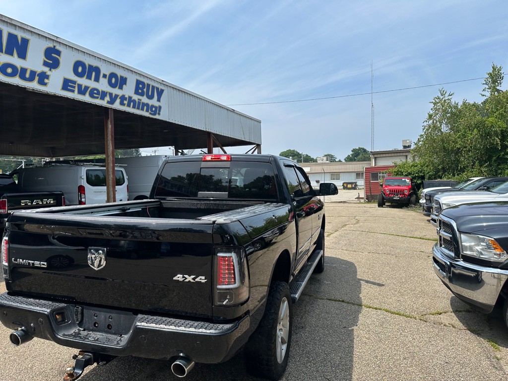2015 RAM 1500 Image 9