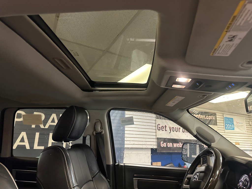 2015 RAM 1500 Image 34
