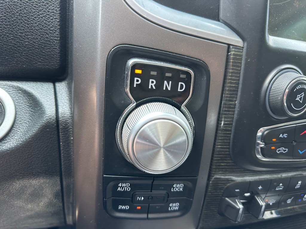 2015 RAM 1500 Image 60