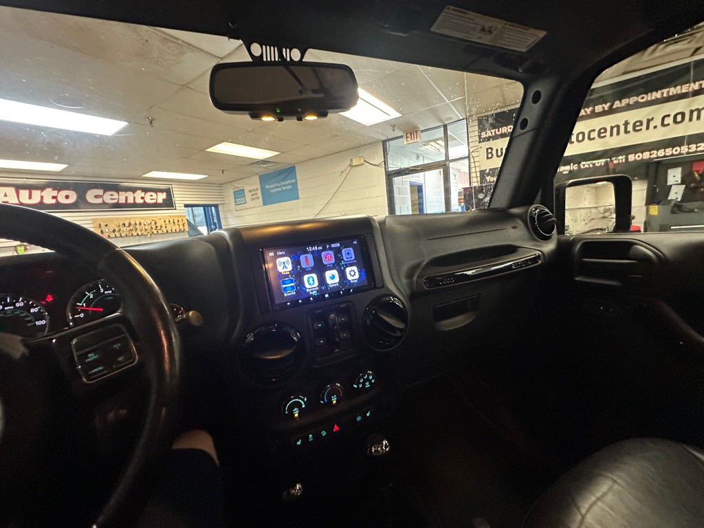 2015 Jeep Wrangler Unlimited Image 30
