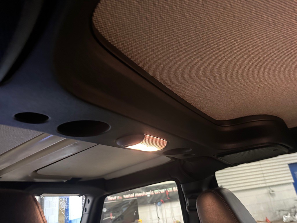 2015 Jeep Wrangler Unlimited Image 35