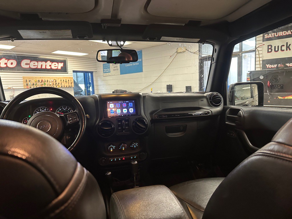 2015 Jeep Wrangler Unlimited Image 38