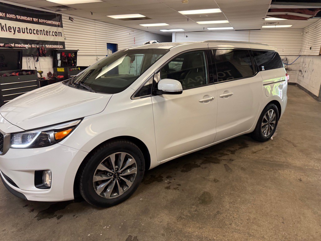 2015 Kia Sedona Image 27