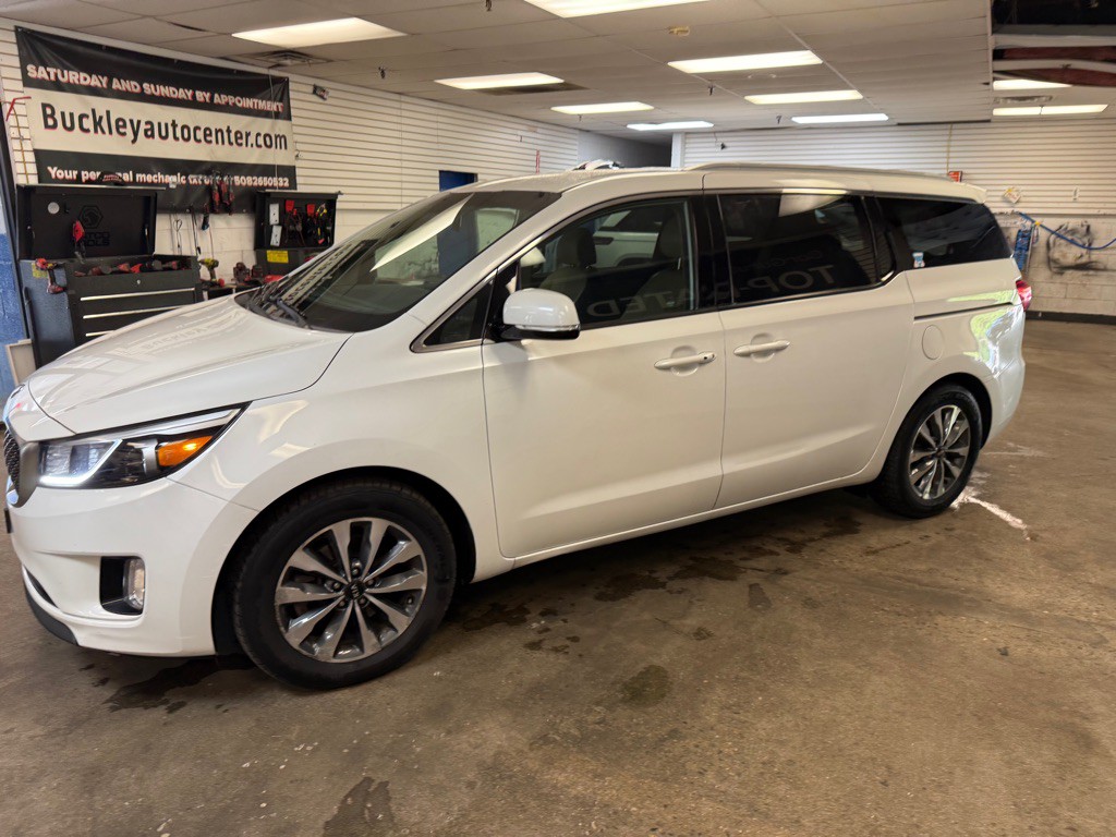 2015 Kia Sedona Image 29