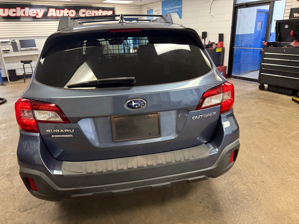 2018 Subaru Outback Image 8