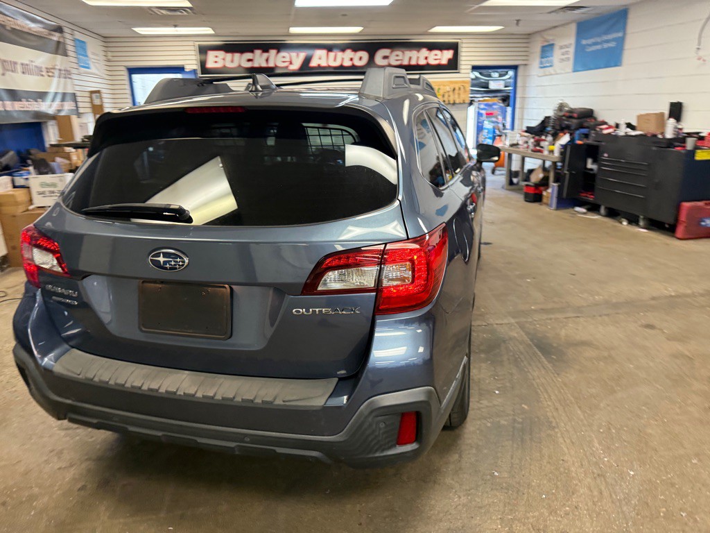 2018 Subaru Outback Image 9