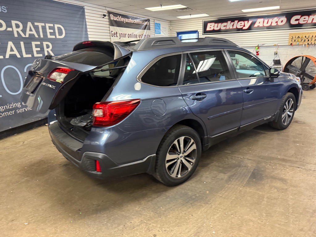 2018 Subaru Outback Image 40