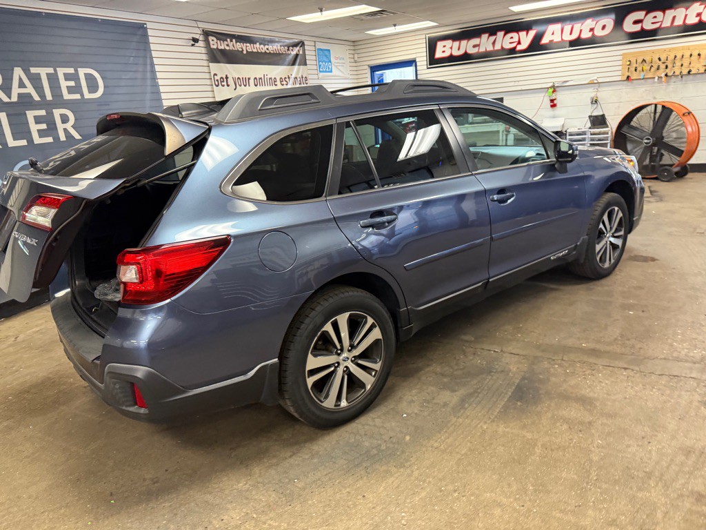 2018 Subaru Outback Image 41