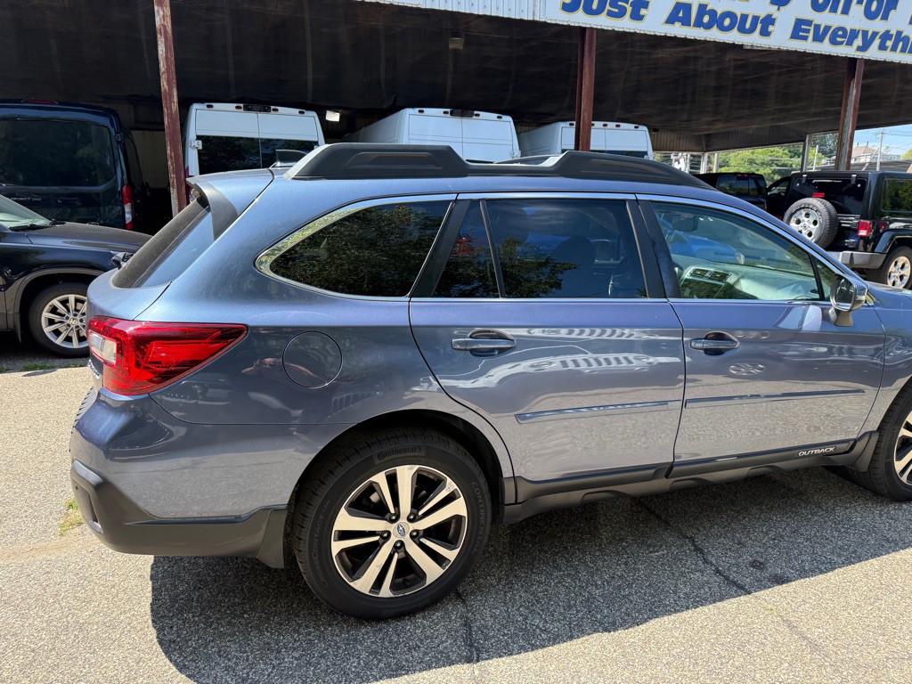 2018 Subaru Outback Image 57