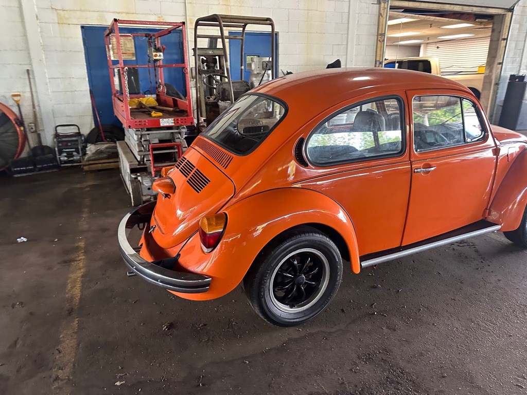 1973 Volkswagen Beetle Image 9