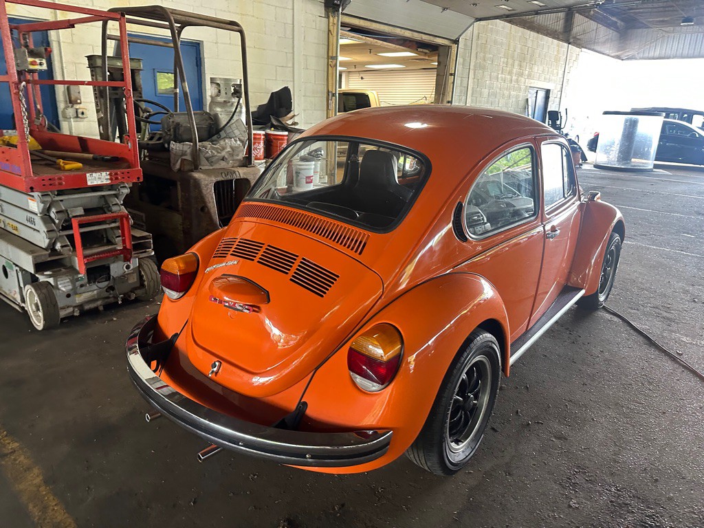 1973 Volkswagen Beetle Image 10