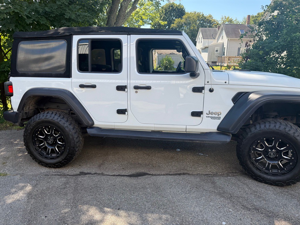 2018 Jeep Wrangler Unlimited Image 17