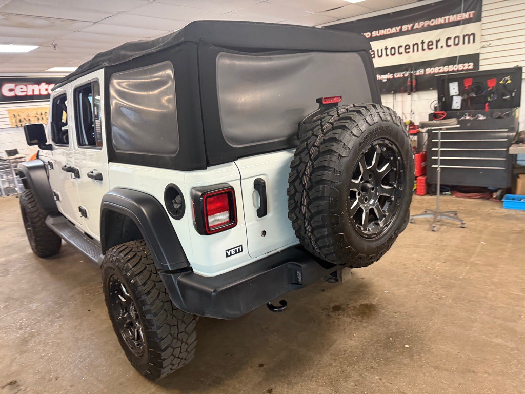 2018 Jeep Wrangler Unlimited Image 34