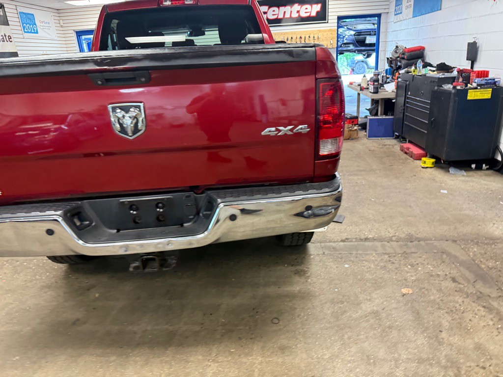 2014 RAM 2500 Image 10