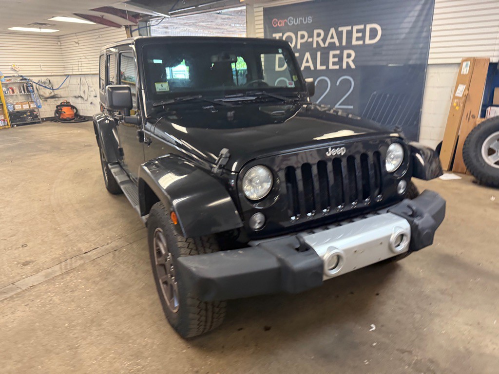 2015 Jeep Wrangler Unlimited Image 2