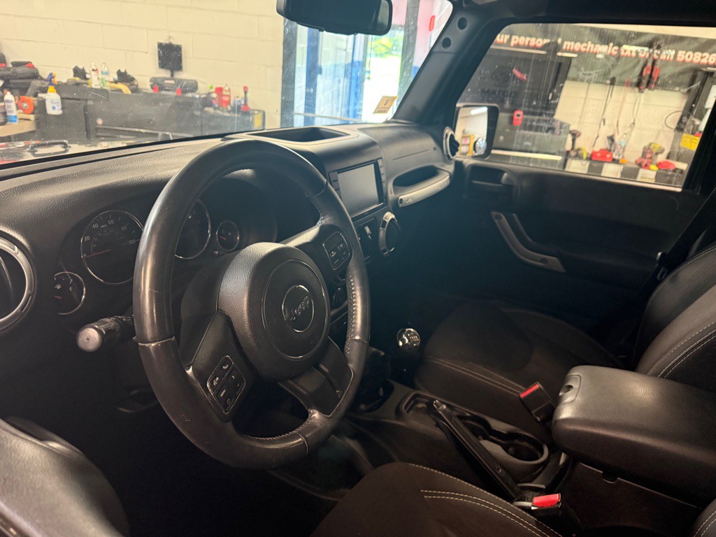 2015 Jeep Wrangler Unlimited Image 10