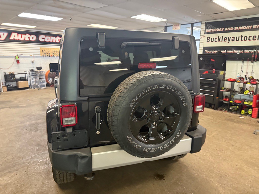 2015 Jeep Wrangler Unlimited Image 12
