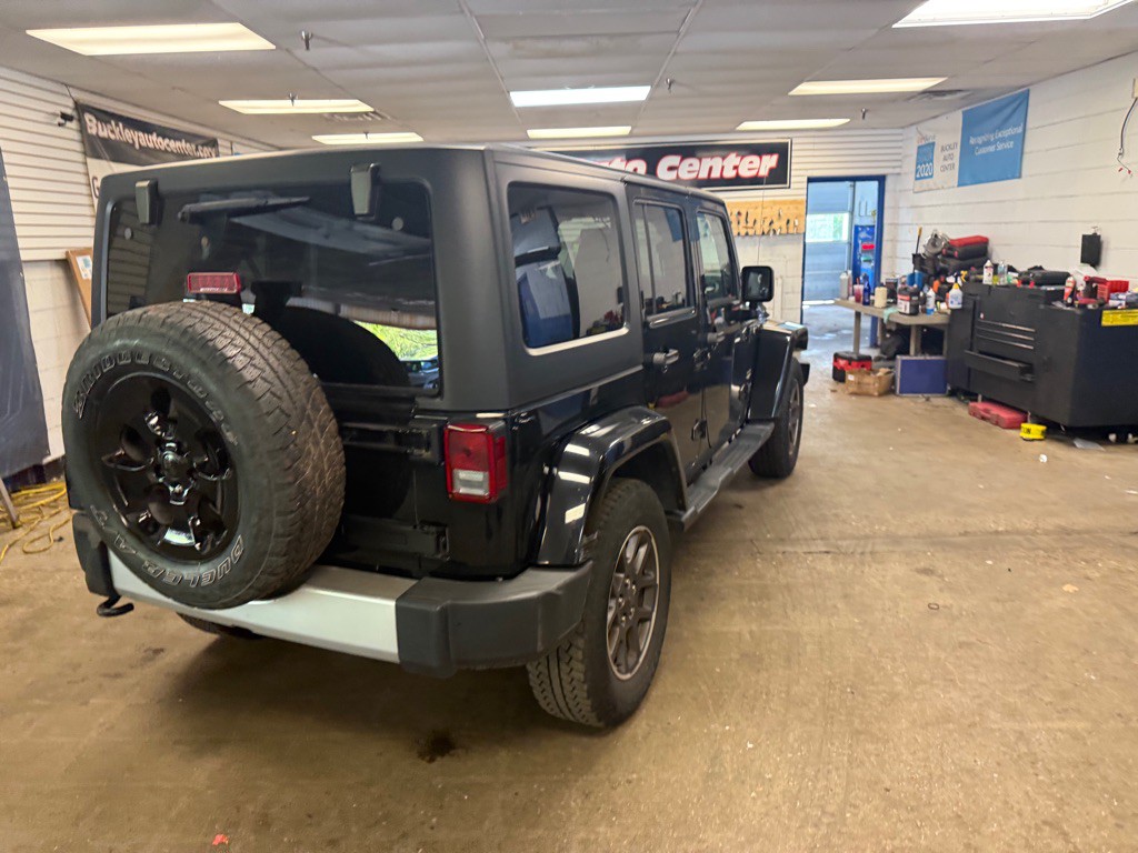 2015 Jeep Wrangler Unlimited Image 15