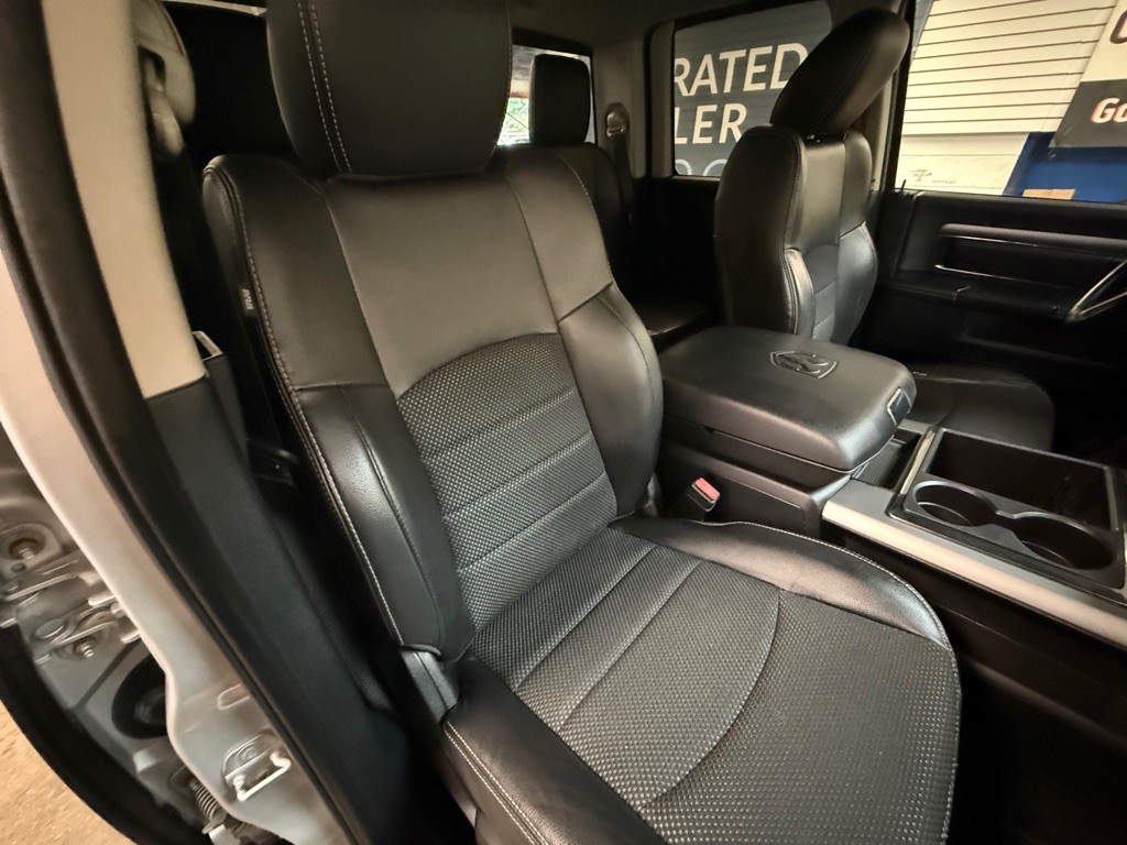 2014 RAM 1500 Image 12
