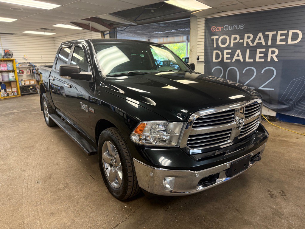 2015 RAM 1500 Image 2