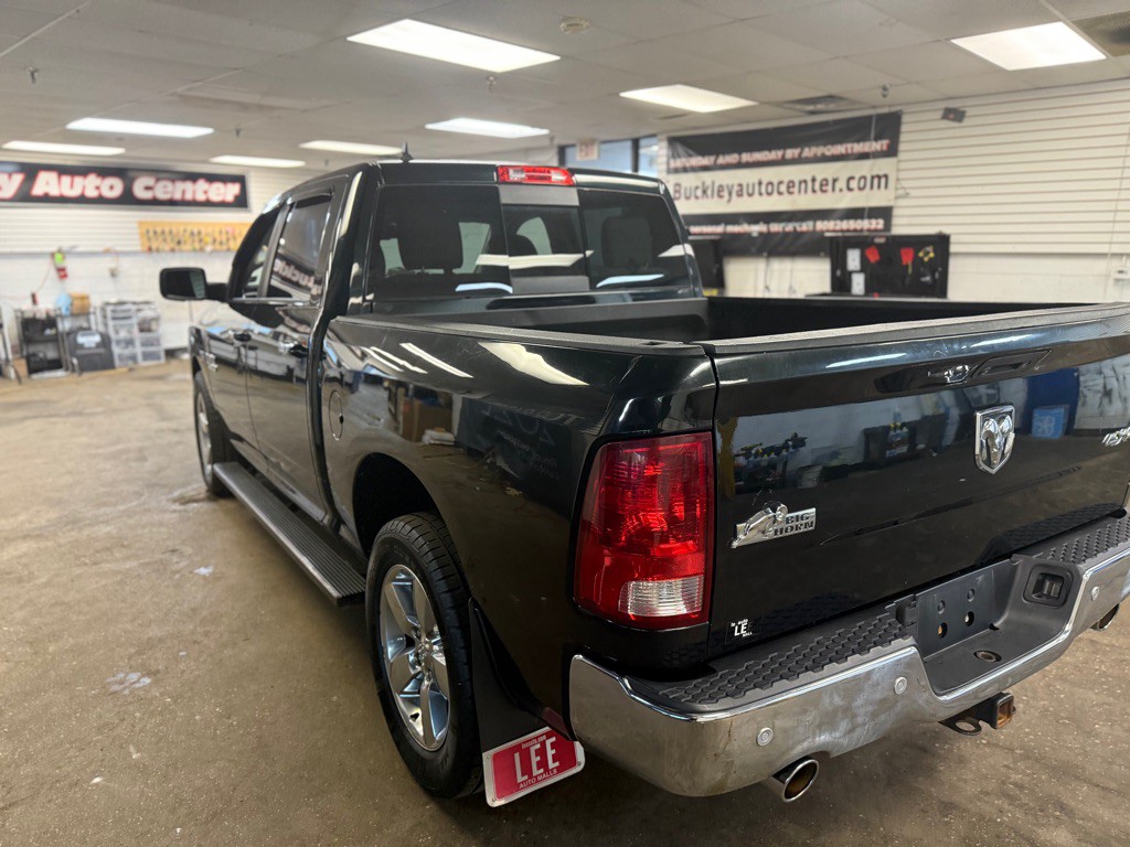 2015 RAM 1500 Image 21