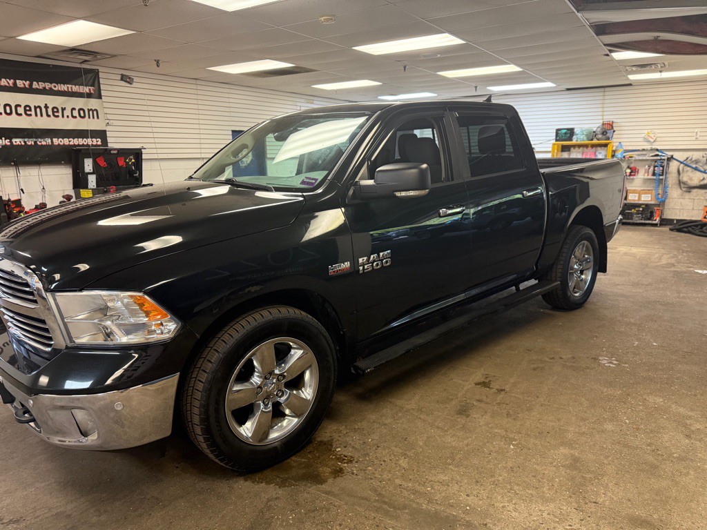 2015 RAM 1500 Image 22