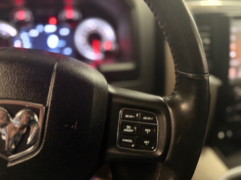 2015 RAM 1500 Image 35