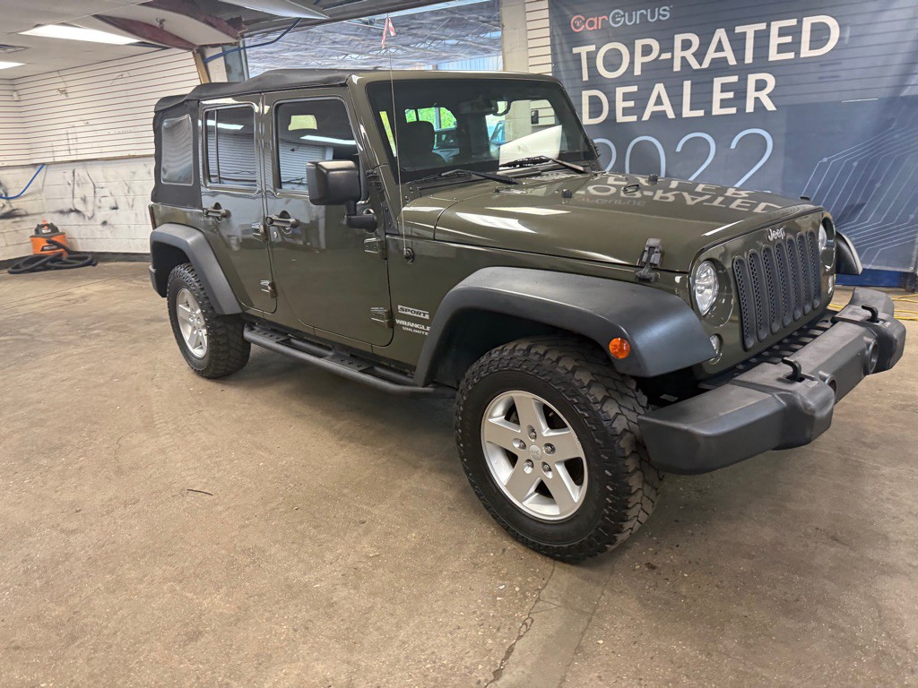 2015 Jeep Wrangler Unlimited Image 2