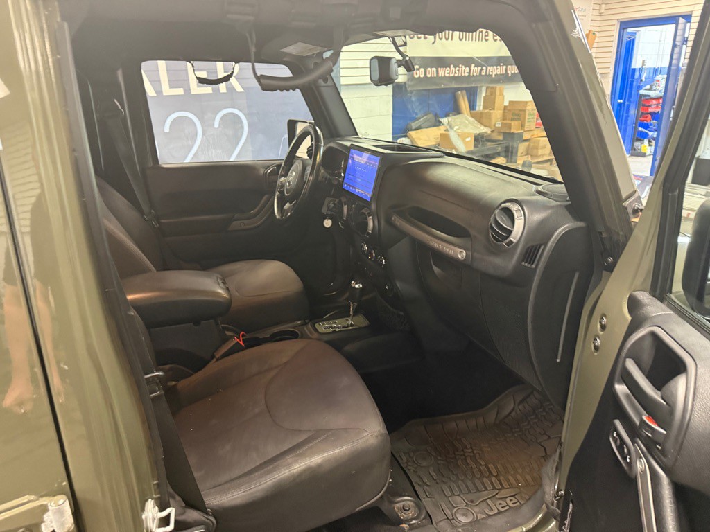 2015 Jeep Wrangler Unlimited Image 11