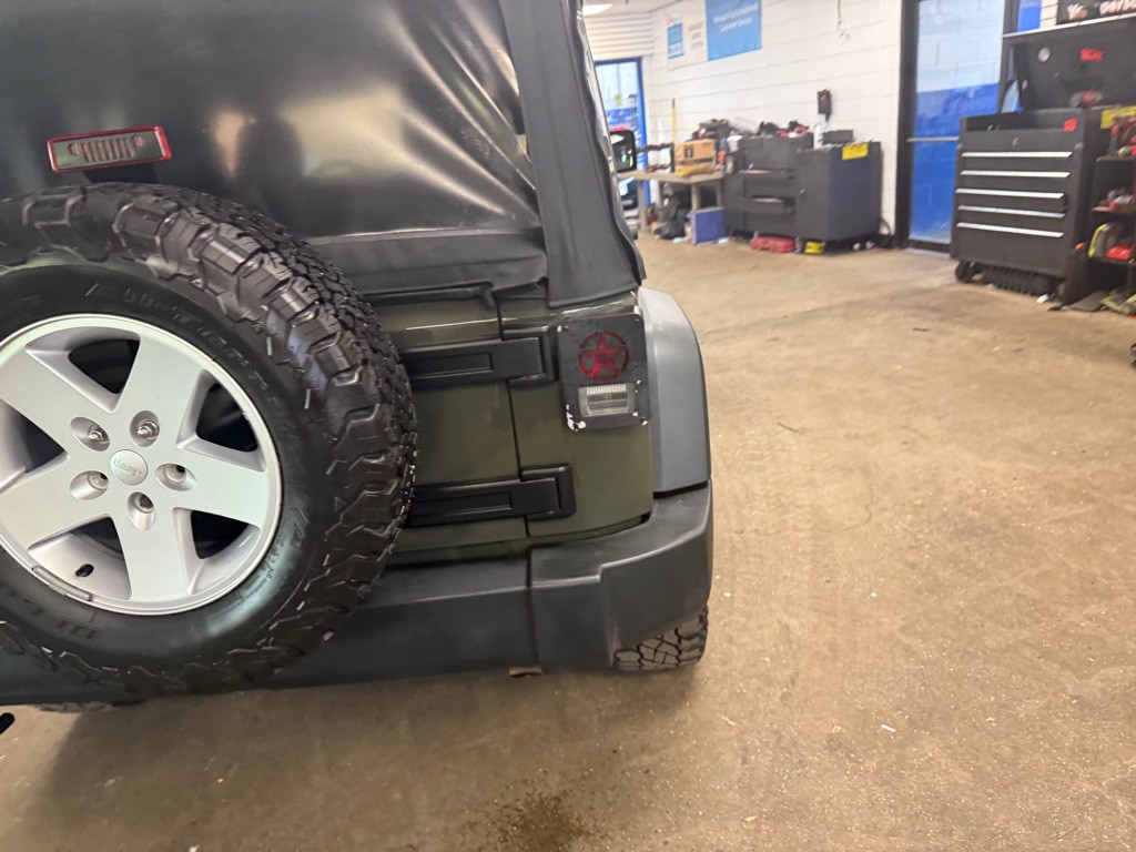 2015 Jeep Wrangler Unlimited Image 15
