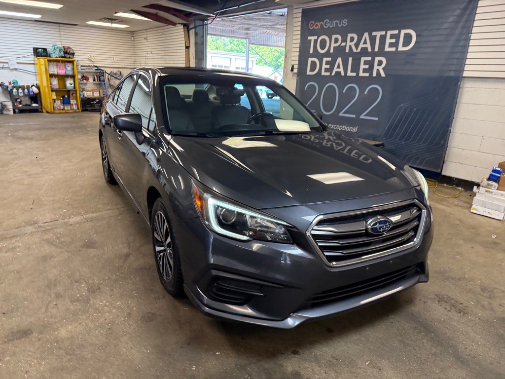 2018 Subaru Legacy Image 3