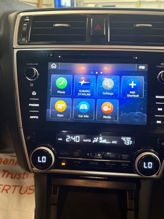 2019 Subaru Legacy Image 8