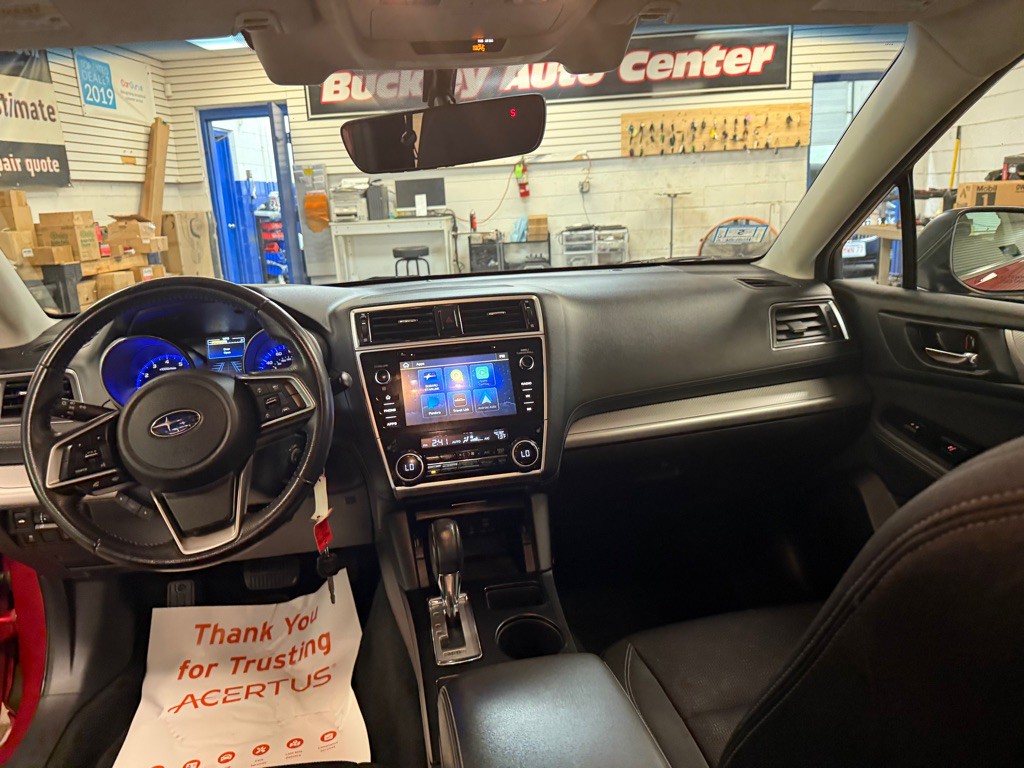 2019 Subaru Legacy Image 10