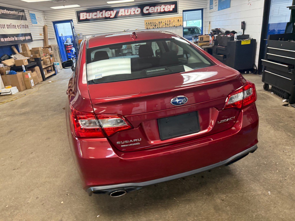 2019 Subaru Legacy Image 24
