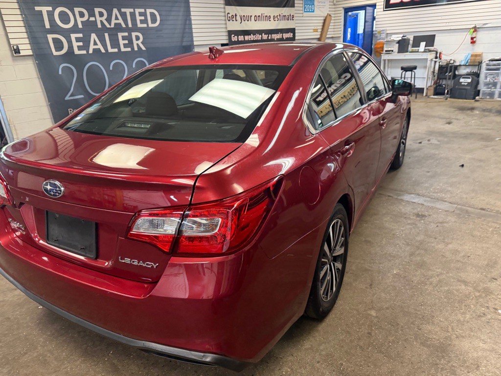 2019 Subaru Legacy Image 28