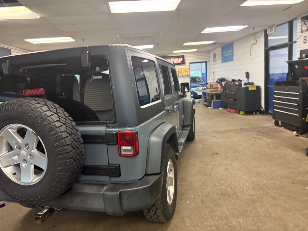 2015 Jeep Wrangler Unlimited Image 14