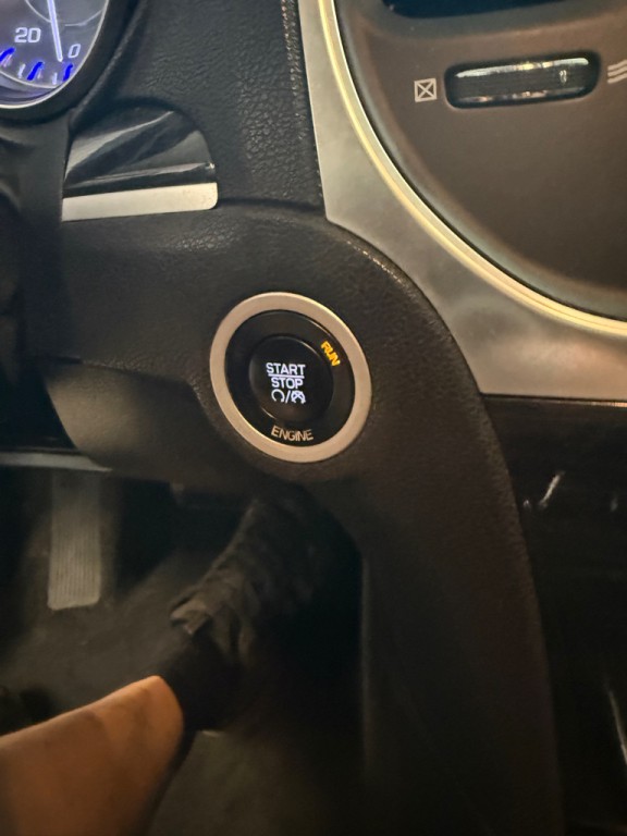 2015 Chrysler 300 Image 35