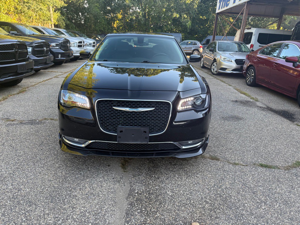 2015 Chrysler 300 Image 52