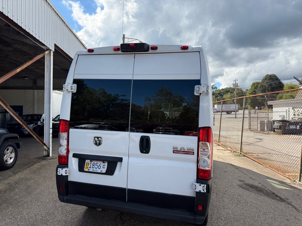 2022 RAM Promaster Image 17