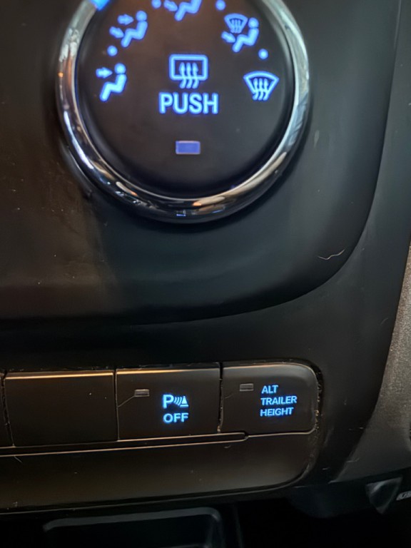 2015 RAM 2500 Image 20