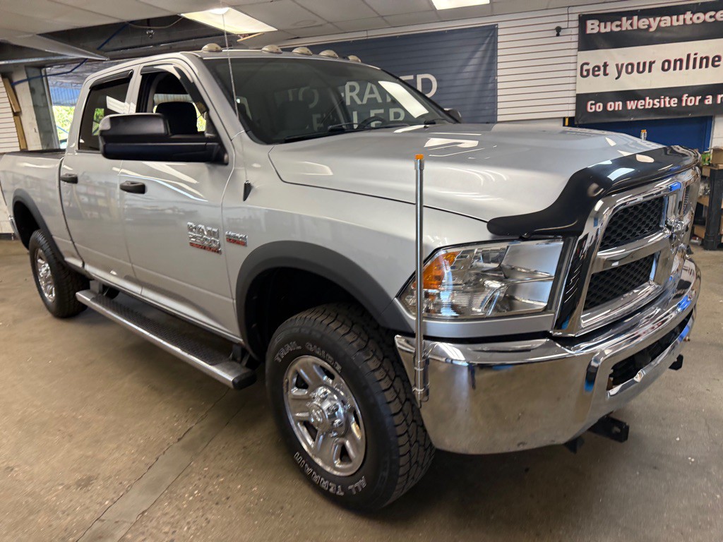 2014 RAM 2500 Image 4