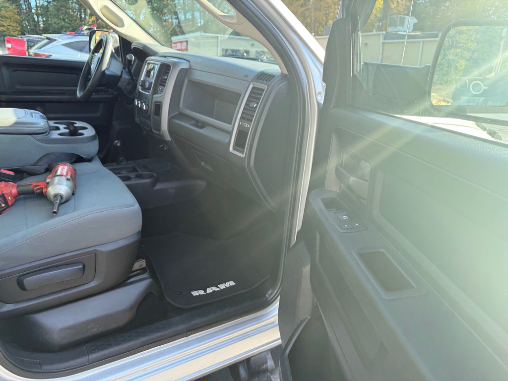 2014 RAM 2500 Image 33