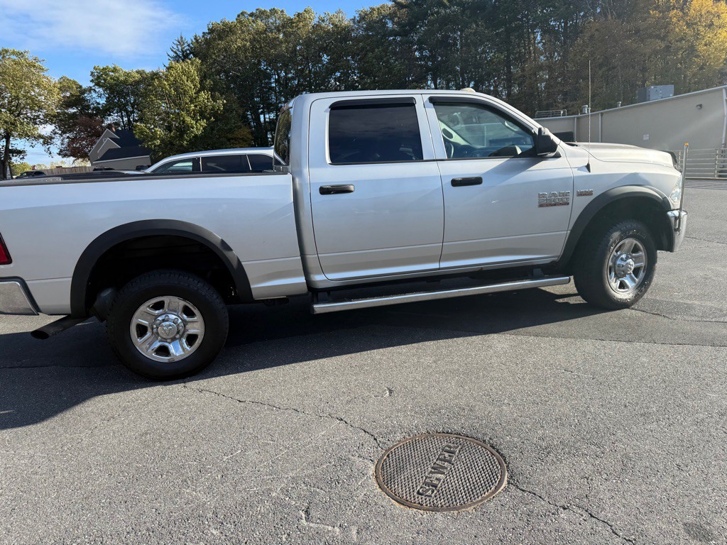2014 RAM 2500 Image 39