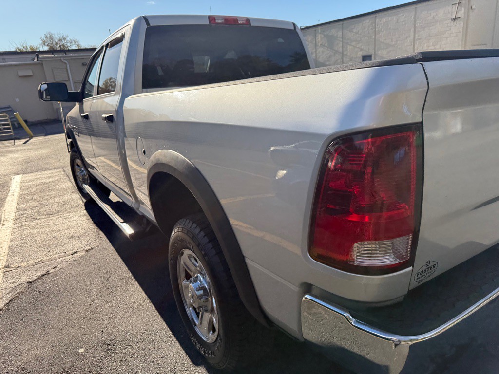 2014 RAM 2500 Image 42