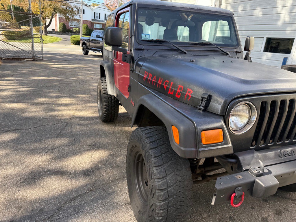 2003 Jeep Wrangler Image 5