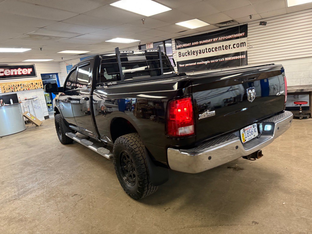 2014 RAM 2500 Image 7